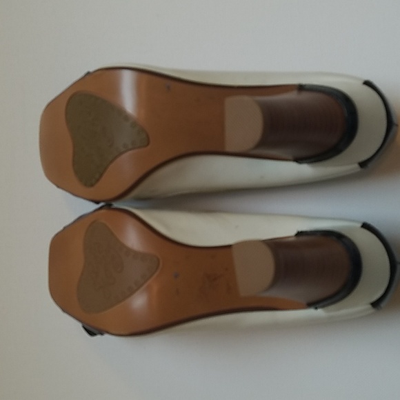 Naughty Monkey Black & White Patent Leather Open Toe 3.5 Block Heel 6 - Picture 7 of 8